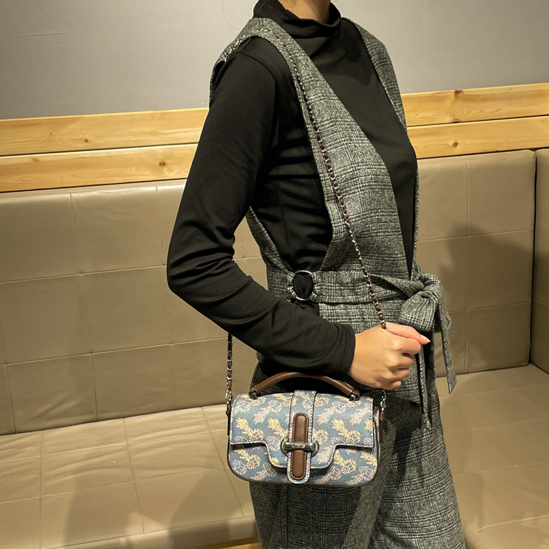 Sac à langer de luxe mains lib - Luxury Lifestyle Design avis et prix