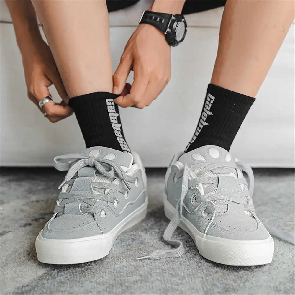 Chaussures d'école Hiphop avec - Luxury Lifestyle News avis et prix